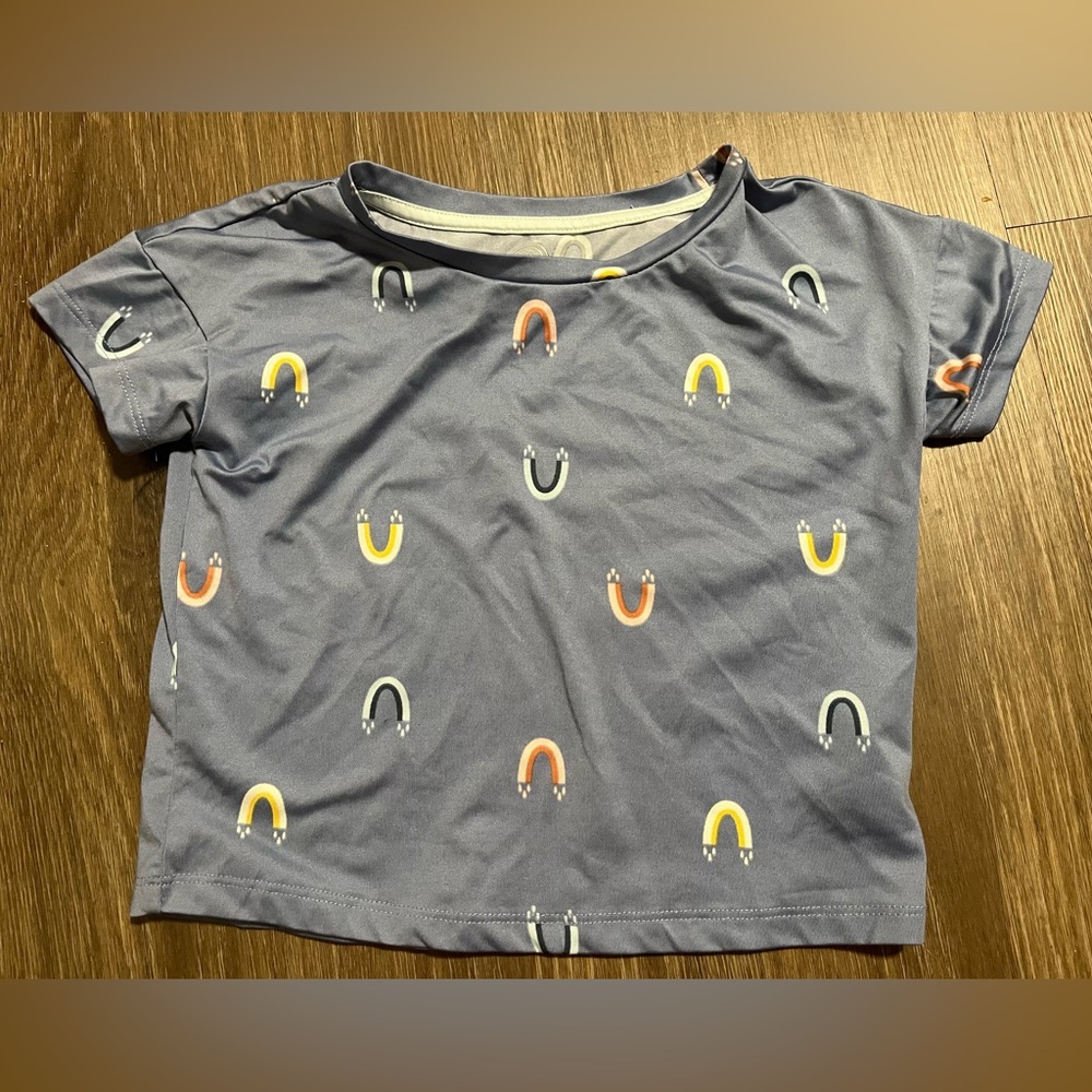 Wonder Nation Tshirt size 4/5